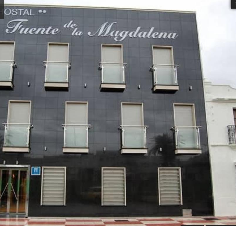 Hotel Fuente De La Magdalena Santa Amalia Zewnętrze zdjęcie